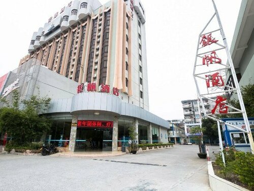 Beihai Yinfan Hotel
