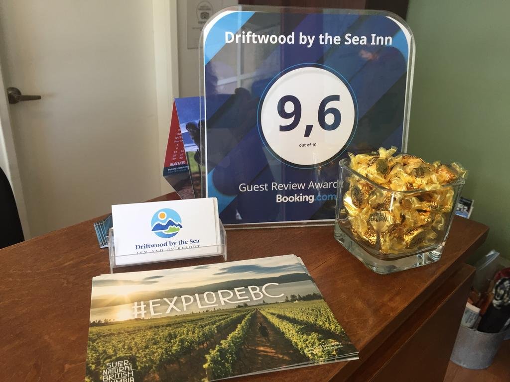 Фото Driftwood by the Sea Inn and Rv Resort