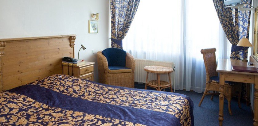 Фото отеля 2