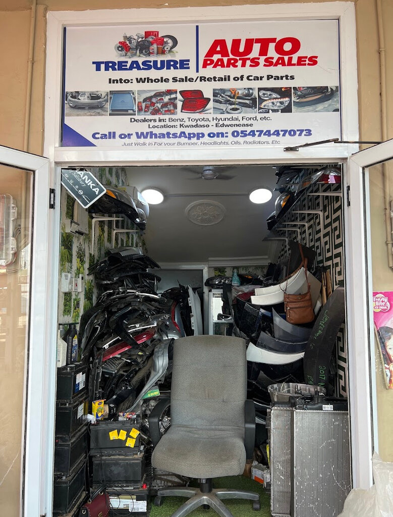 Auto parts and auto goods store Pure 2a And Associates, Kumasi, photo
