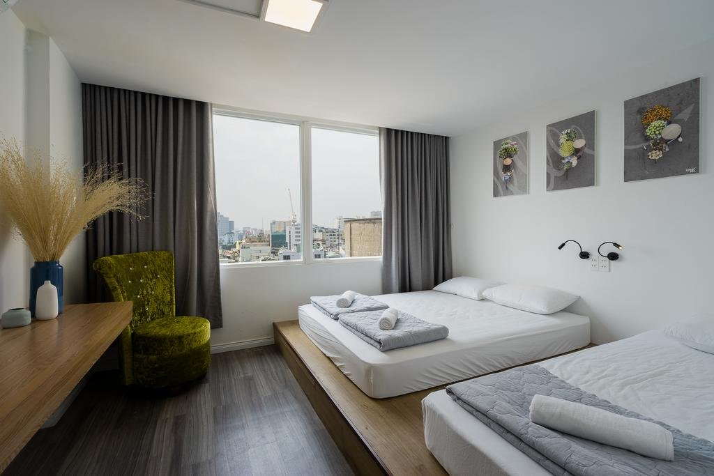 Фото отеля 2