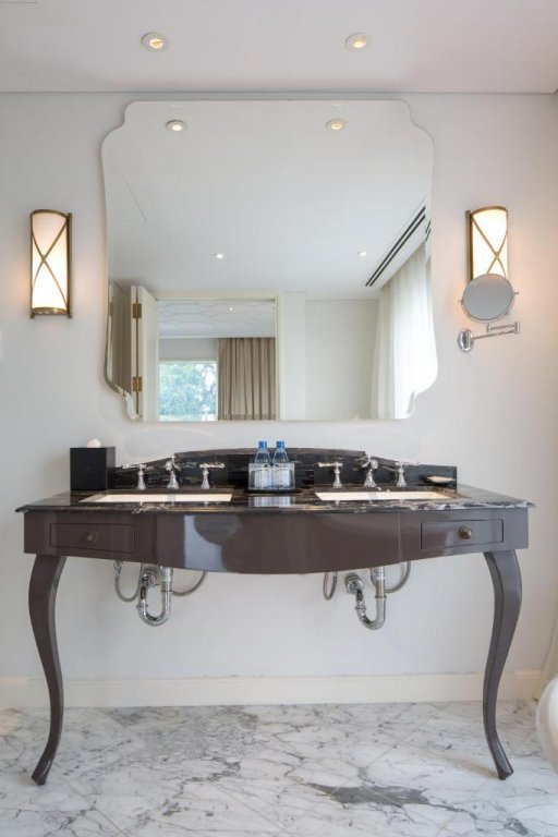 Фото Hotel des Arts Saigon - MGallery