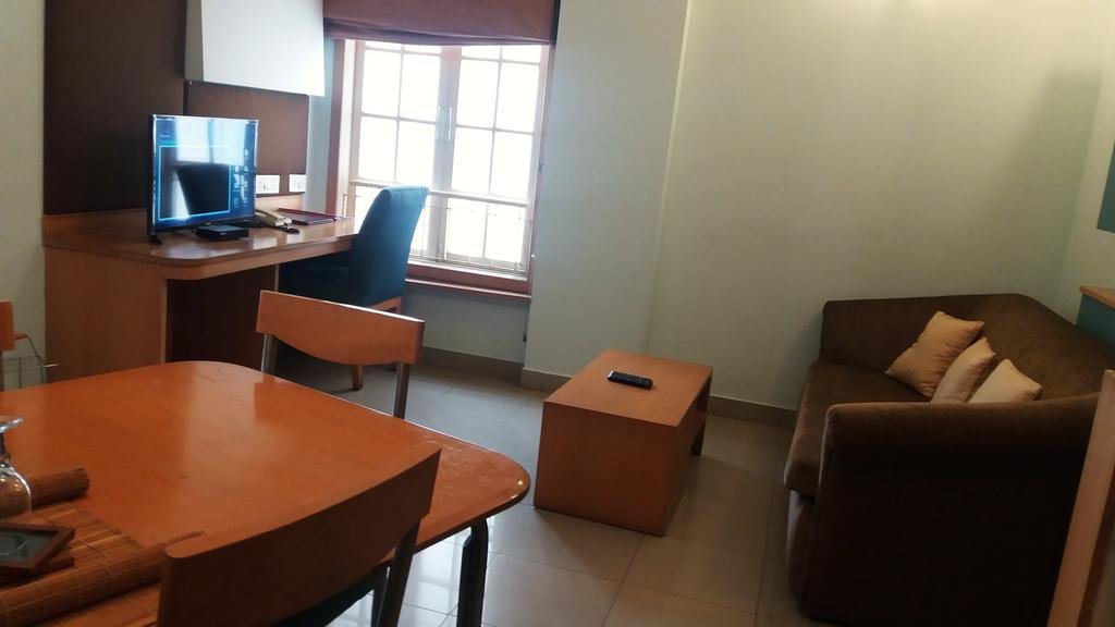 Фото Tristar Service Apartments