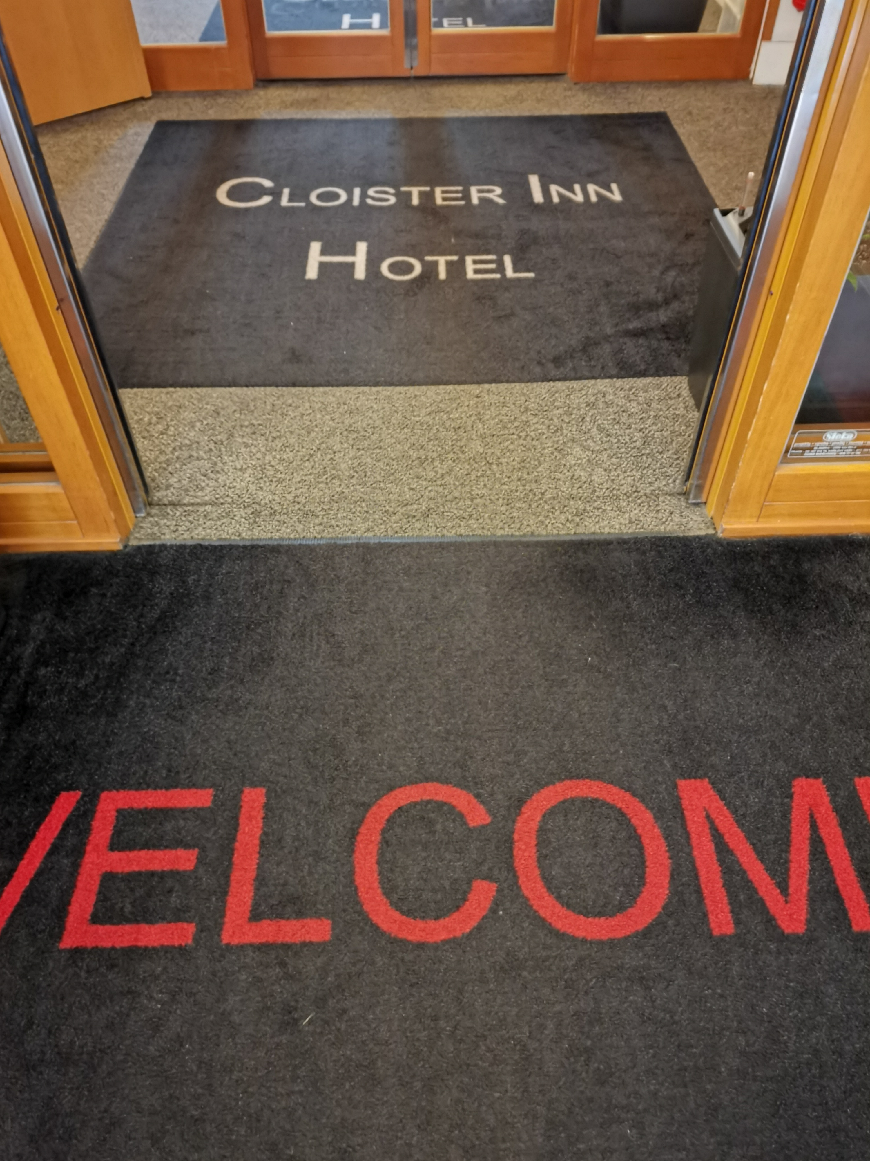 Фото Cloister Inn