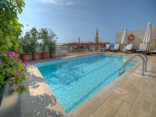 Гостиница Le Patio Boutique Hotel в Бейруте