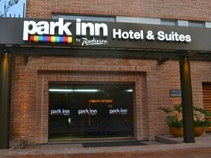 Гостиница Madisson Inn Hotel & Luxury Suites by Geh Suites