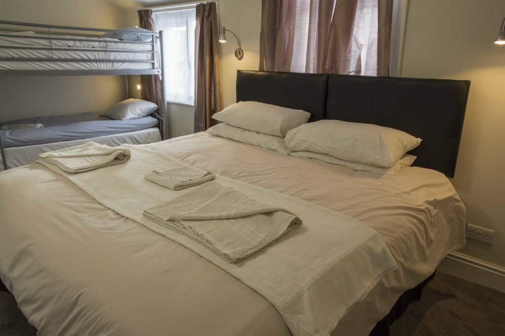 Hotel Tamarind Guesthouse, Scarborough, photo