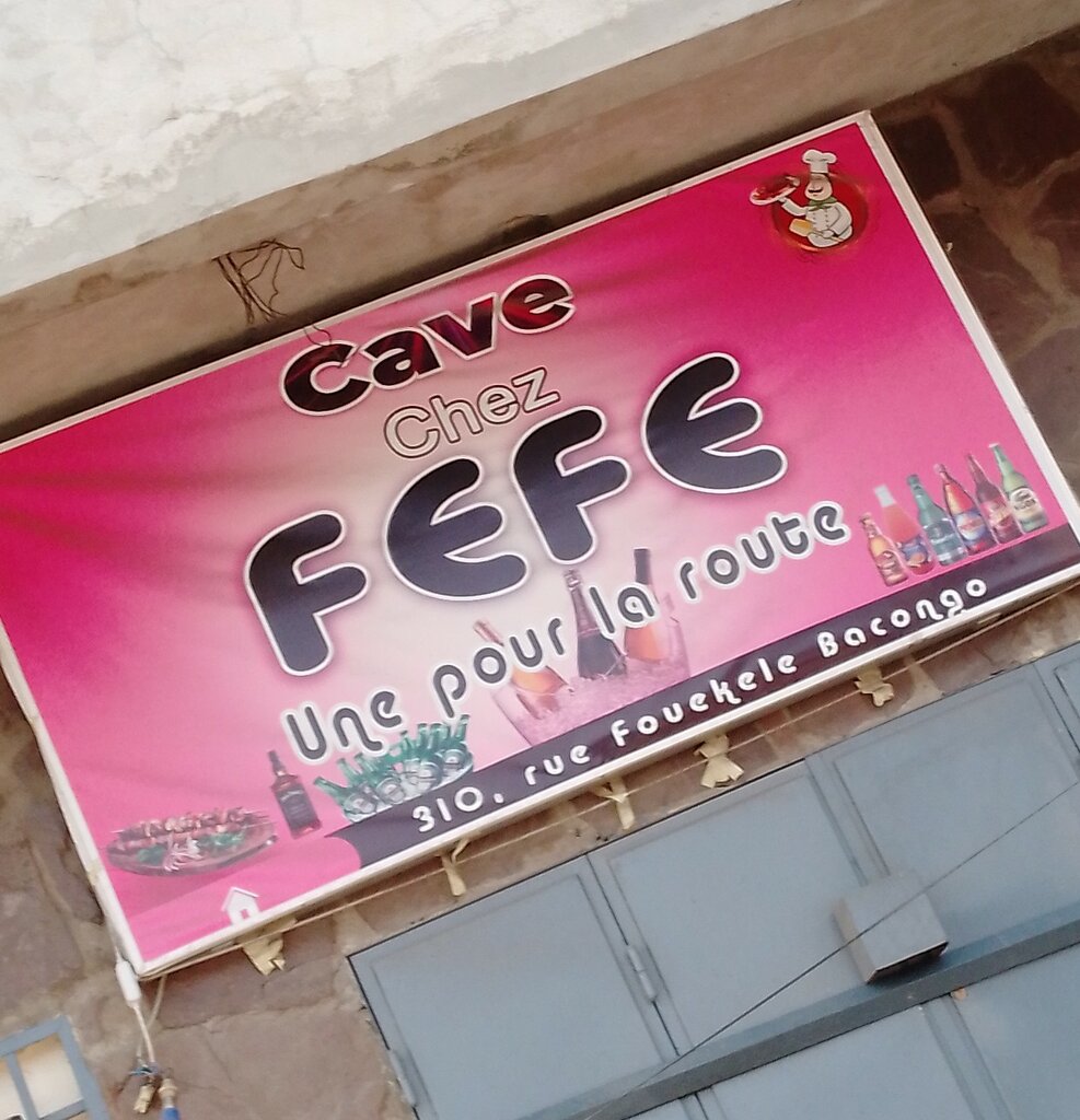 Bar, pub Cave chez fefe, Brazzaville, photo