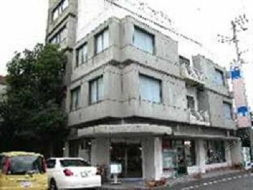 Гостиница Business Hotel Clark в Мацуяме