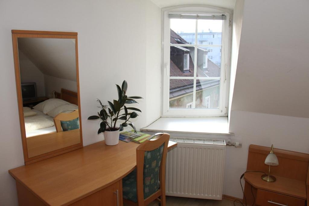 Фото Pension Jahrbacher