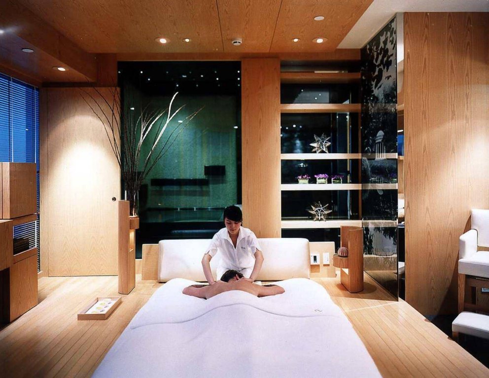 Фото Hyatt Regency Hong Kong, Tsim Sha Tsui