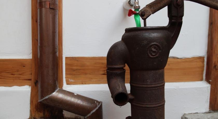 Фото Dalzip Bukchon Hanok Guesthouse