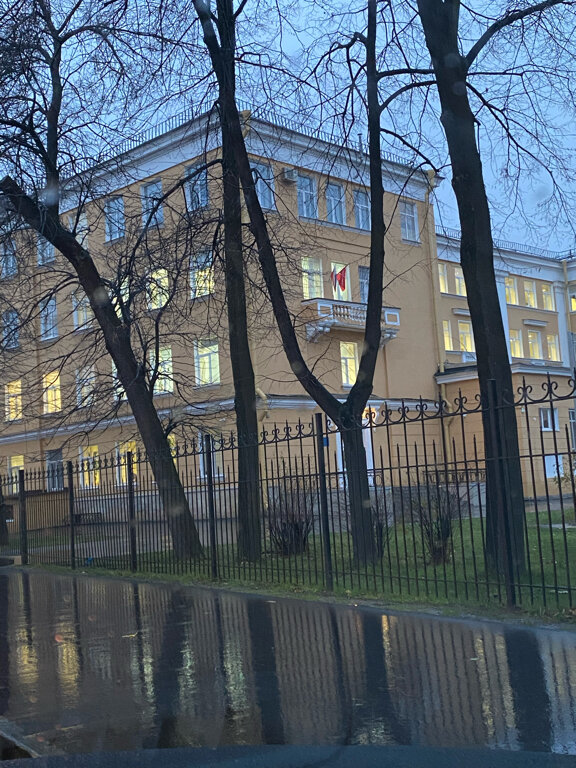 Lyceum Gbou Litsey № 373 Ekonomichesky litsey, Saint Petersburg, photo