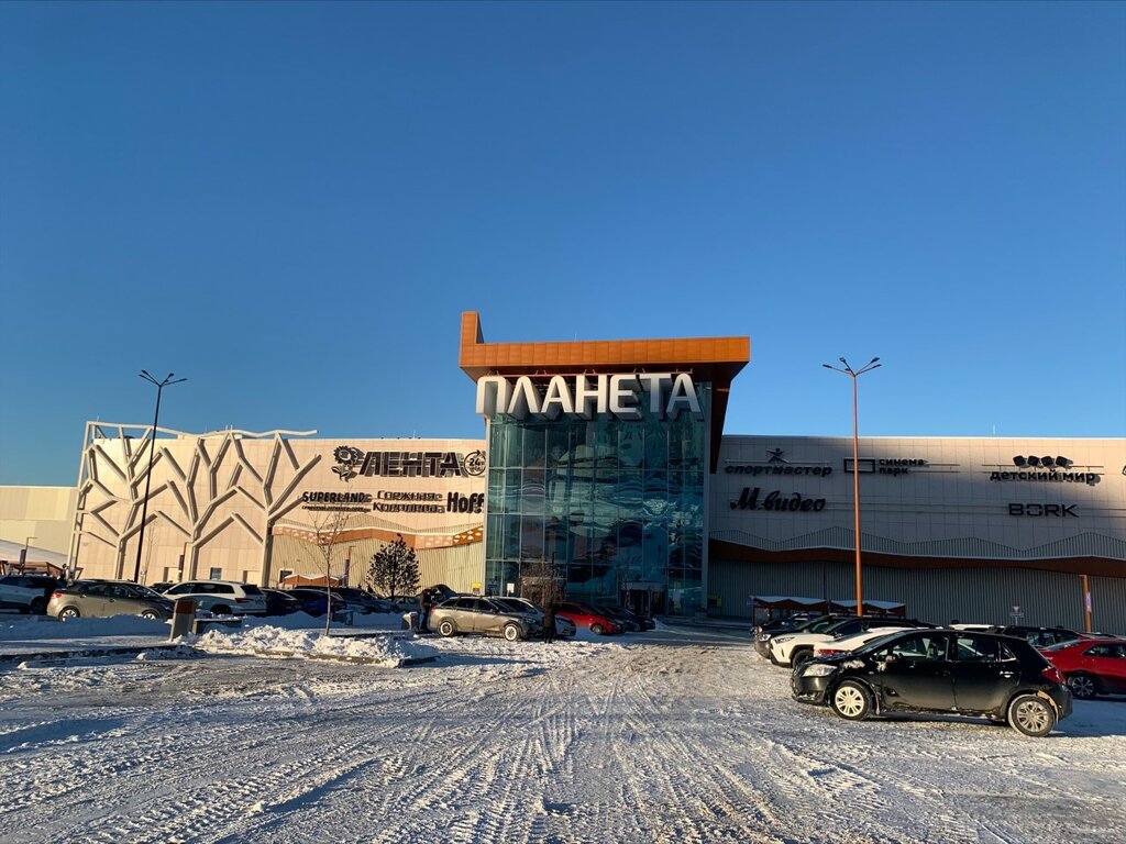 Пермь, Космонавтов шоссе, 162Б, ТРЦ "Планета"