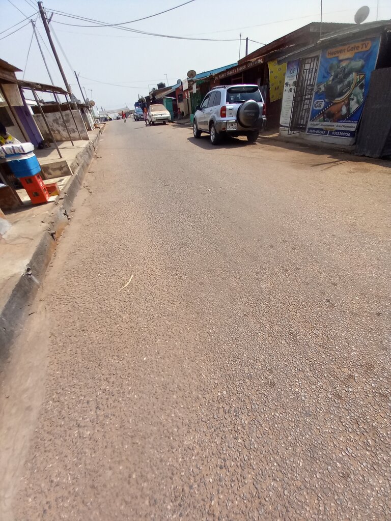 Tailor Allah is great, Accra, photo