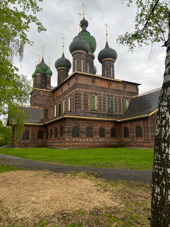 Landmark, attraction Bell Tower of the Church of St. John the Baptist, Yaroslavl, photo