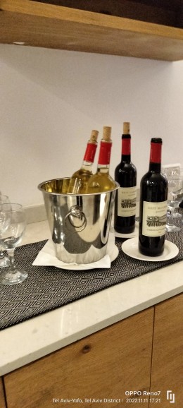 Фото Maxim Hotel