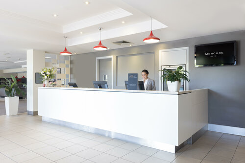 Гостиница Travelodge Hotel Garden City Brisbane в Брисбене
