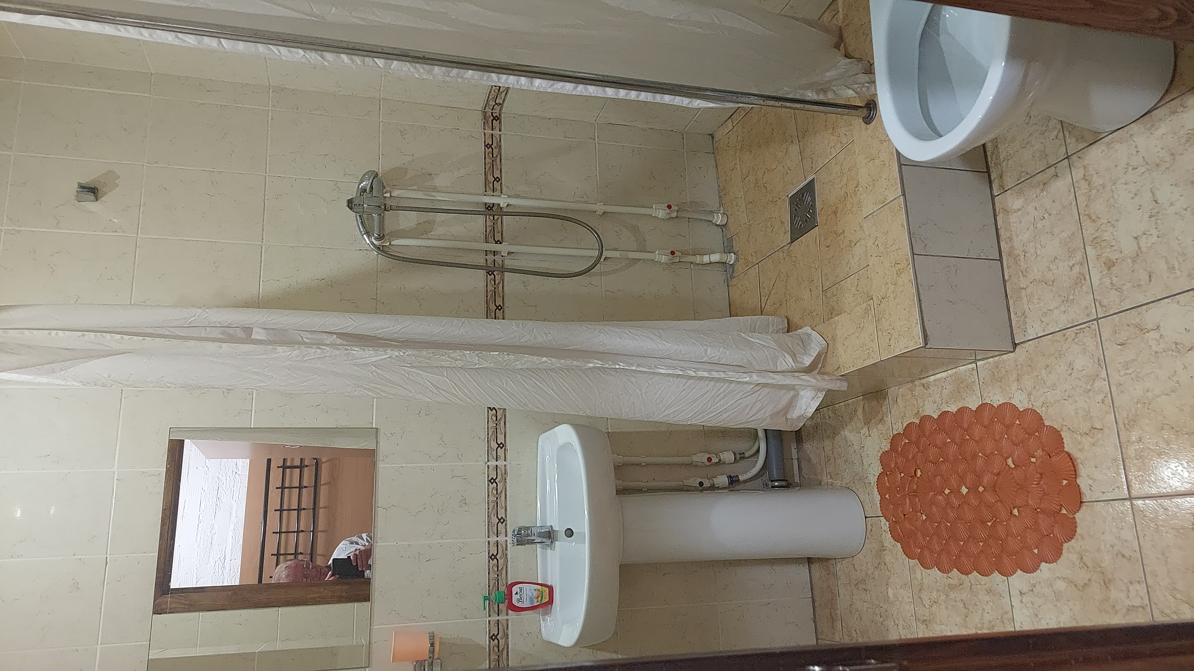 Фото Сутэро