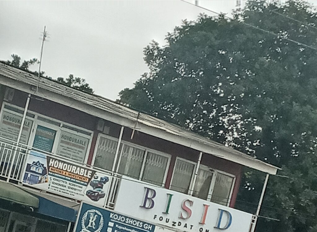 Shoe store Bisid, Accra, photo