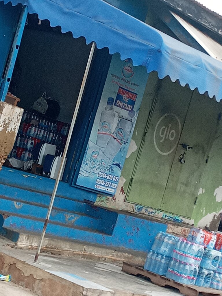 Mineral water springs Paradise pack depot, Accra, photo