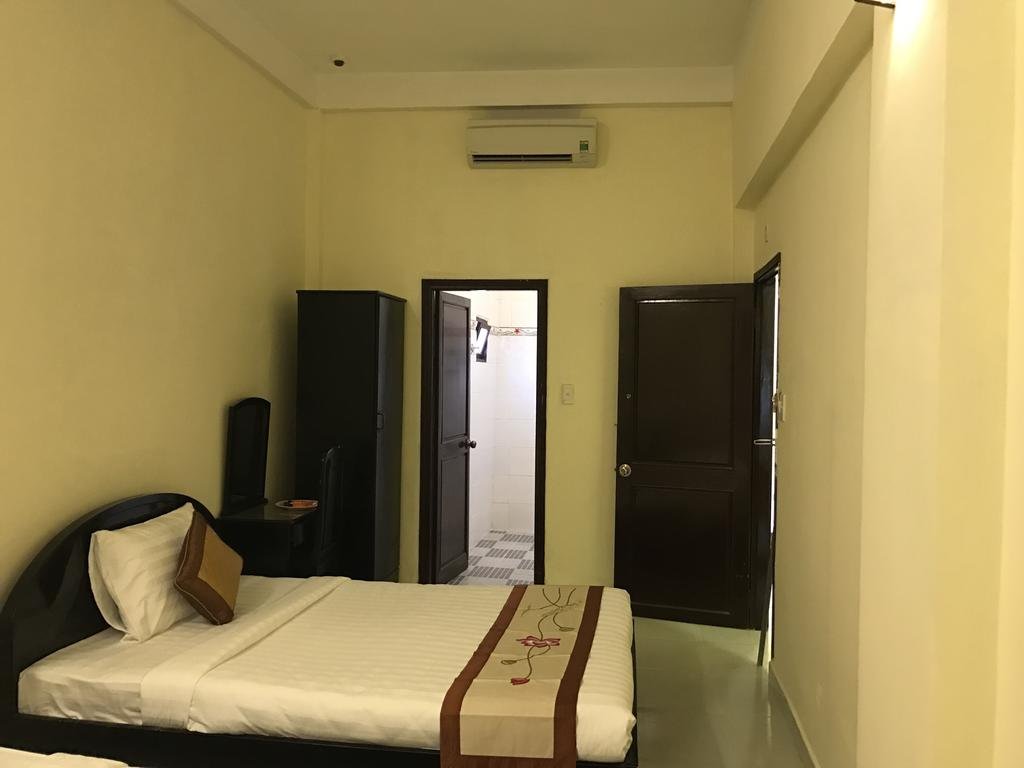 Фото Uptown Hotel