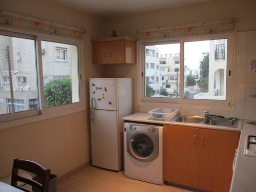 Фото St. Mamas Hotel Apartments