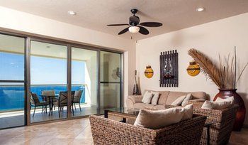 Фото 2 Playa Blanca 908 - 2 Br condo by RedAwning