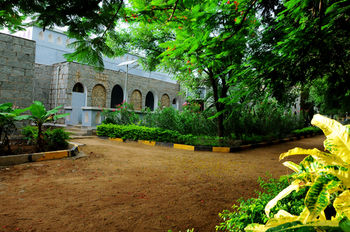 Фото Kstdc Hotel Mayura Bhuvaneshwari