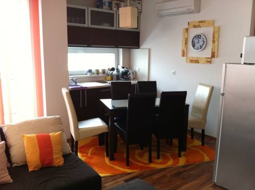 Фото Smeraldo Luxus Apartman