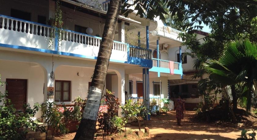 Фото отеля 1