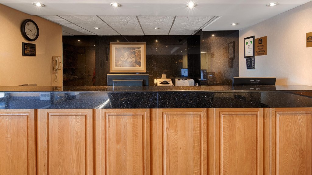 Фото Best Western Thunder Bay Crossroads