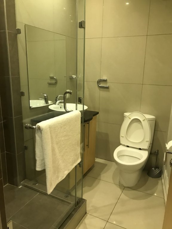 Фото First Divine Suites - Hydro Park