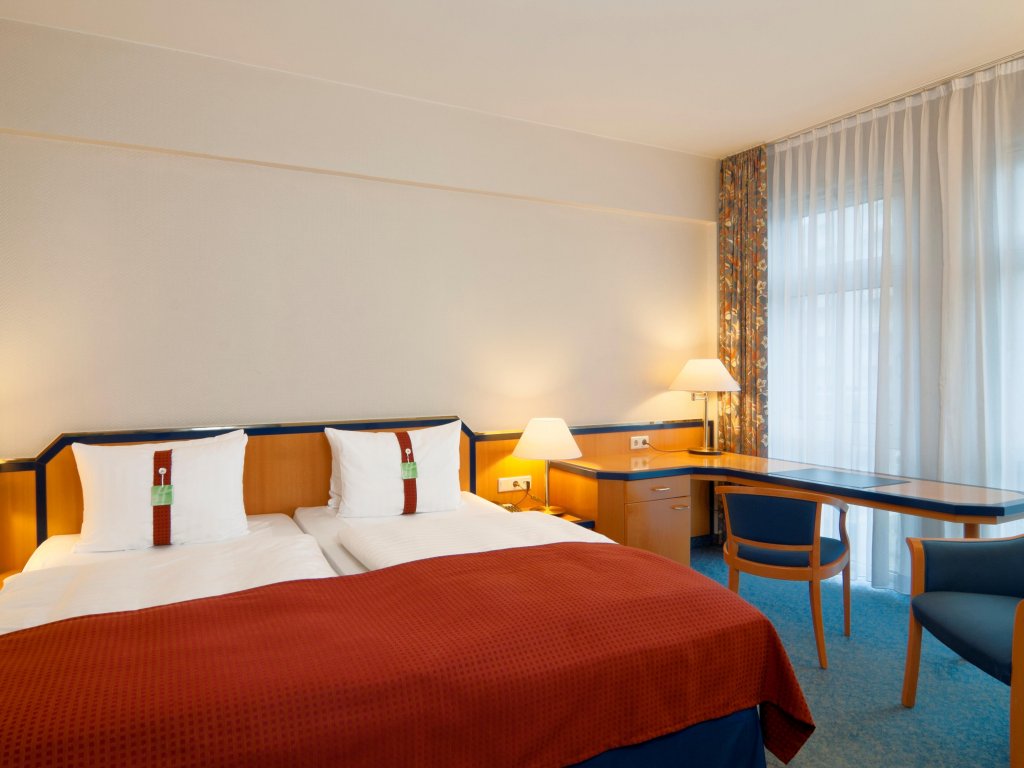 Фото Holiday Inn Hamburg Hafencity an Ihg Hotel