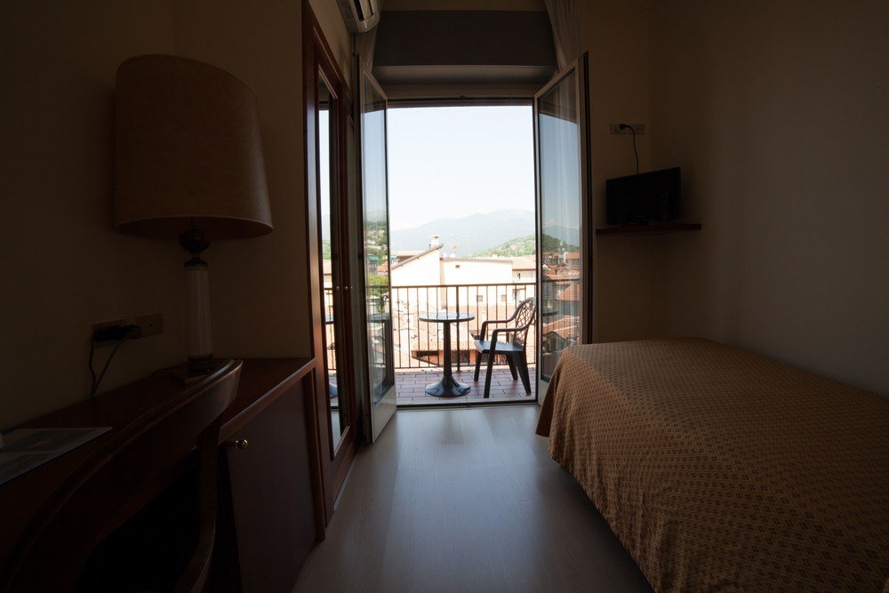 Фото Albergo Miralago