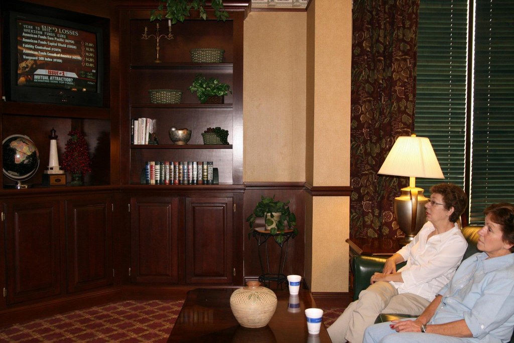 Фото Hampton Inn Louisville - Northeast