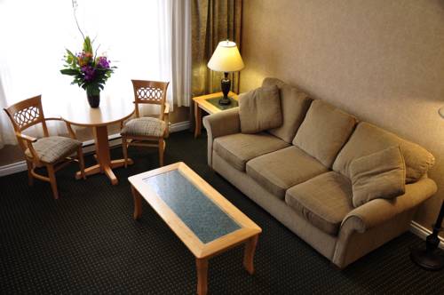 Фото Quality Inn Downtown Inner Harbour