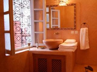 Фото Riad Al Tainam