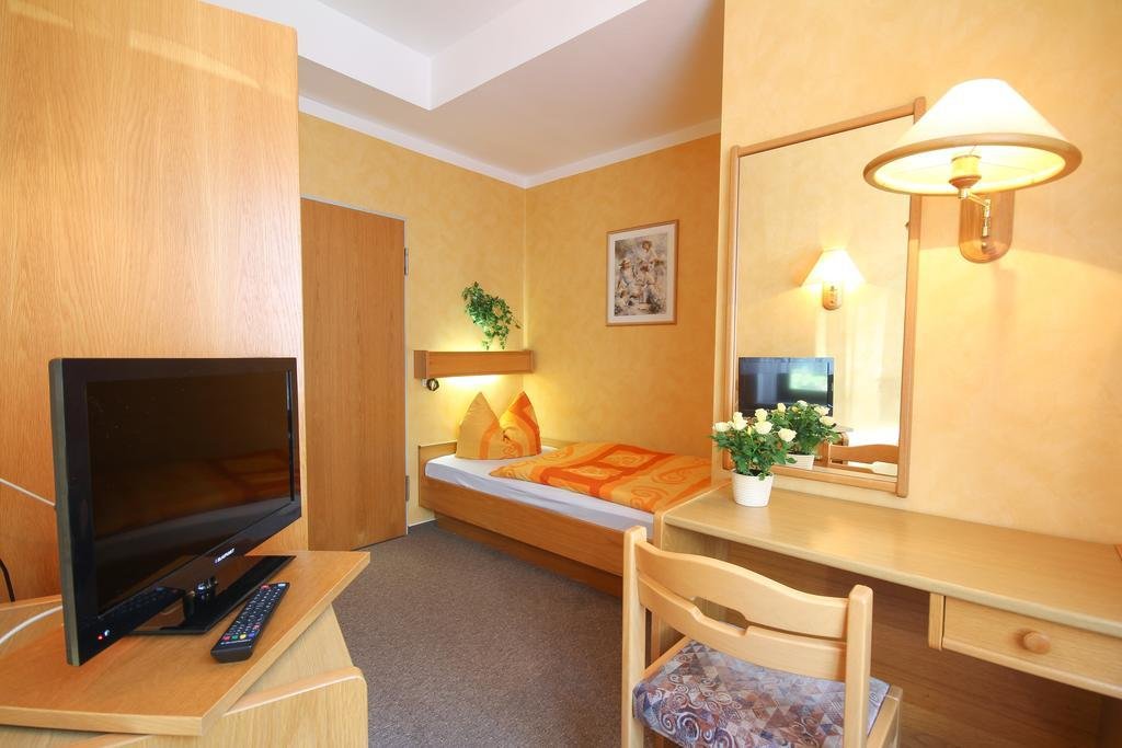 Фото Hotel Hardys-Eck