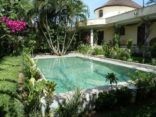 Гостиница Gaïa's Garden Bed and Breakfast Abidjan в Абиджане