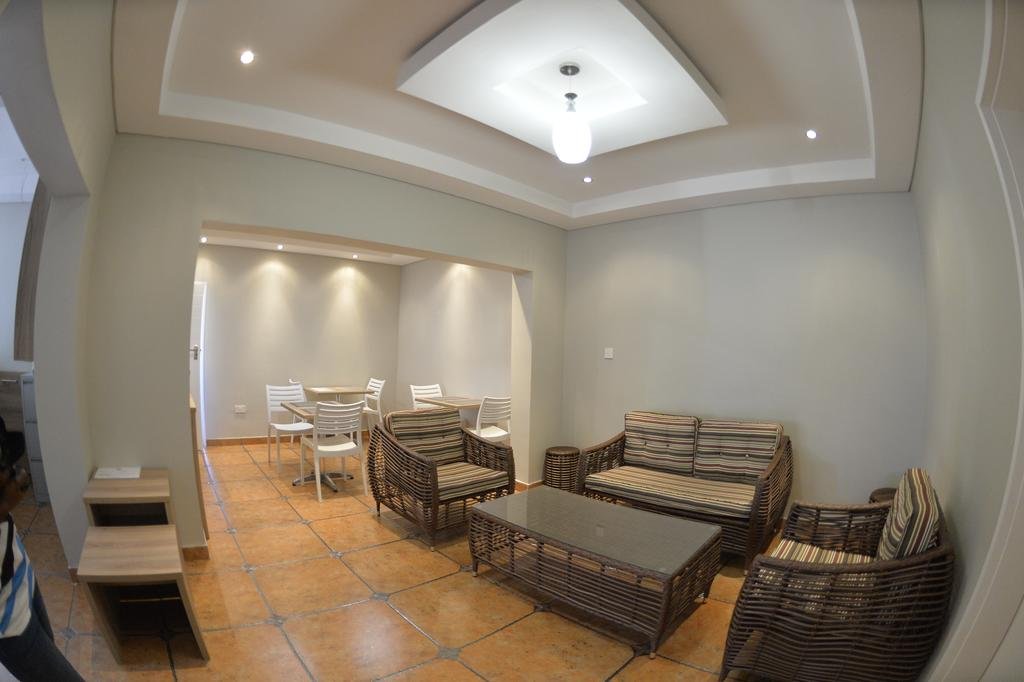 Фото Corner Cottage Bed and Breakfast