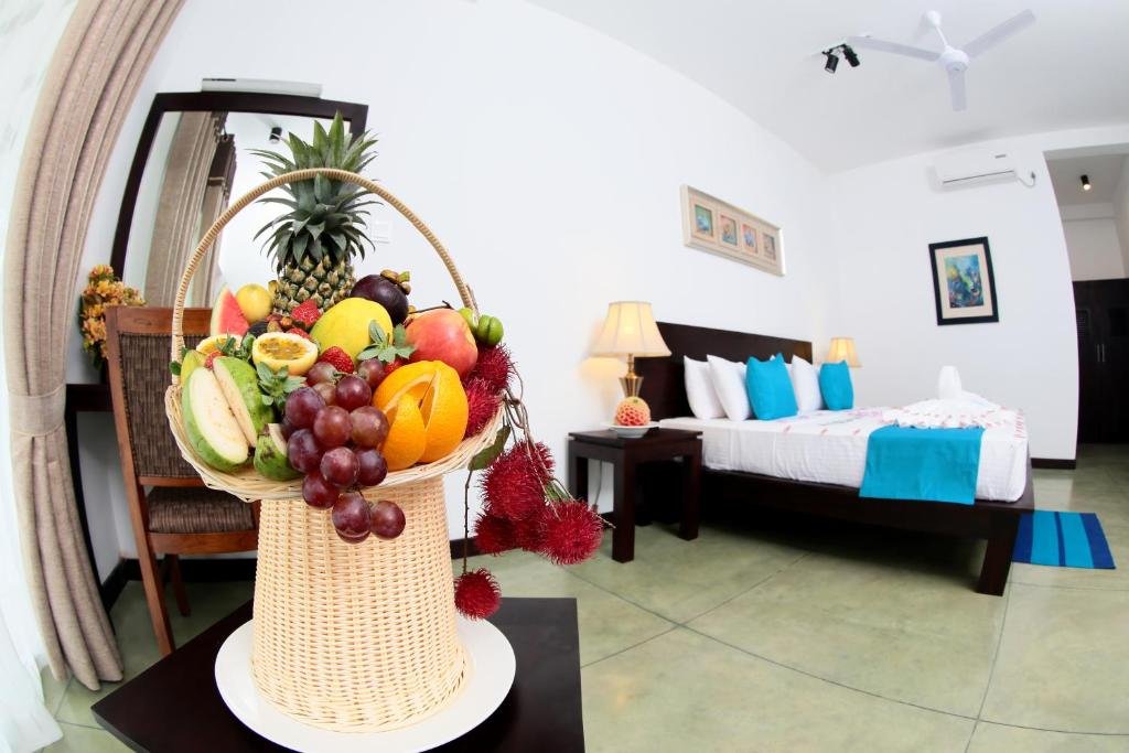 Фото Coco Royal Beach Resort - Waskaduwa