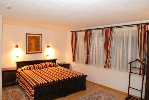 Фото Hotel Bolyarka