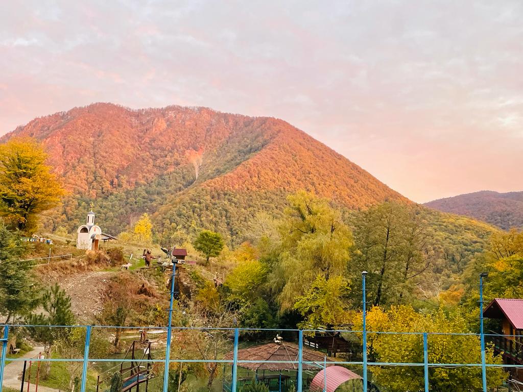 Фото Монастырская изба