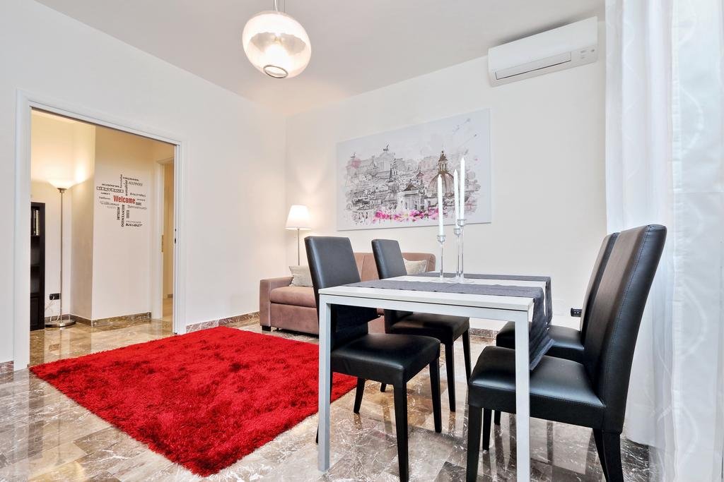 Фото The Number 44 Holiday Home