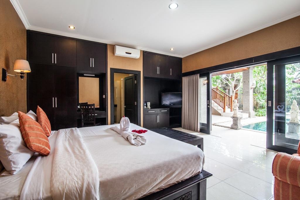 Фото Puri Yuma Hotel