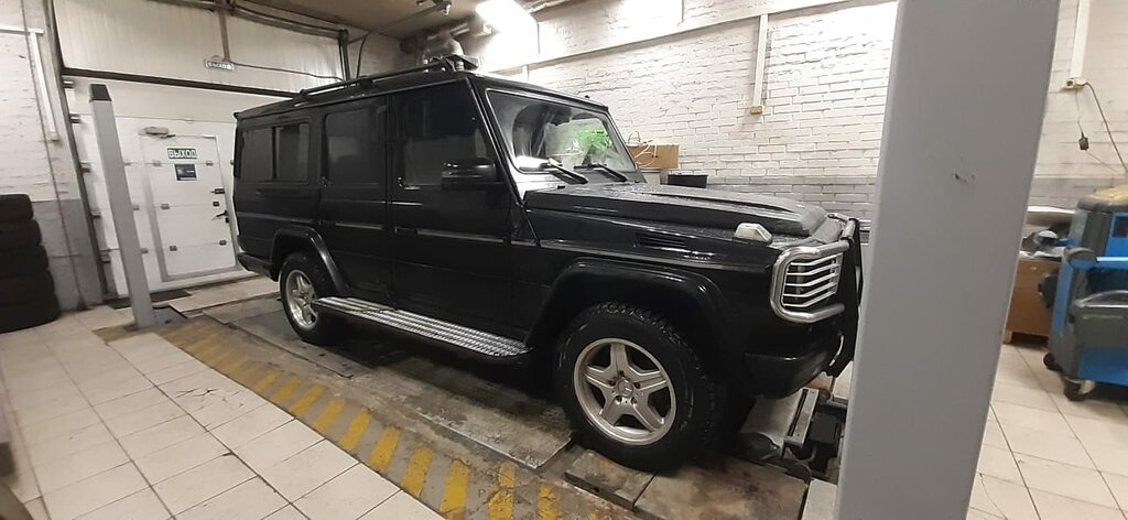 Car service, auto repair Garage Plus, Moscow, photo