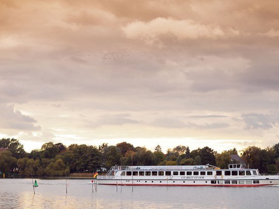 Фото Inselhotel Potsdam-Hermannswerder