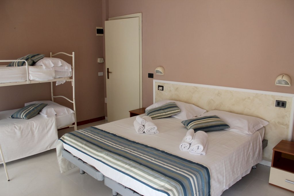 Фото Hotel Mon Reve