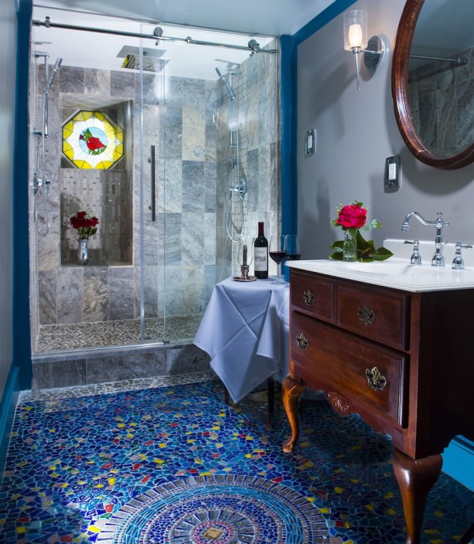 Фото General Warren